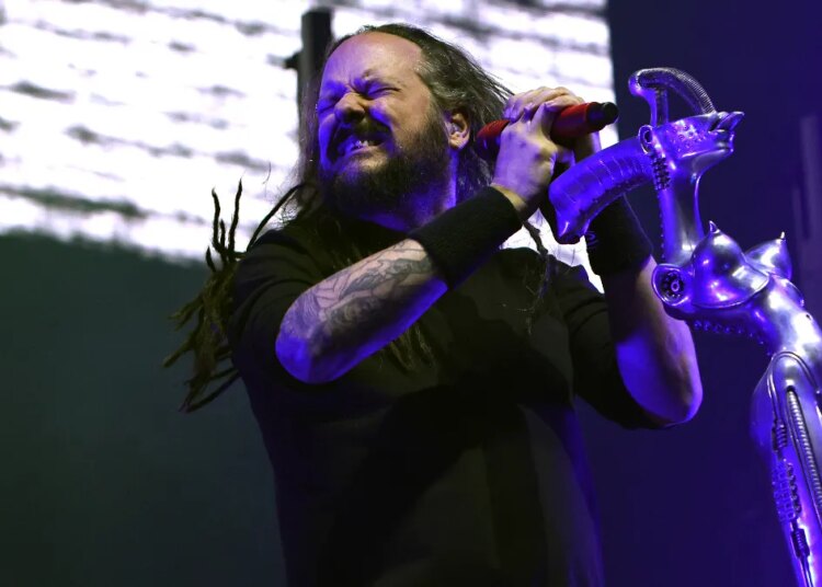 Korn Goes Viral After TikTok Finds Out ‘Freak on a Leash’ Syncs Perfectly With Pop Song Choreography