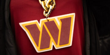 Commanders to pay D.C. $1 million to settle suit that claimed team misled fans