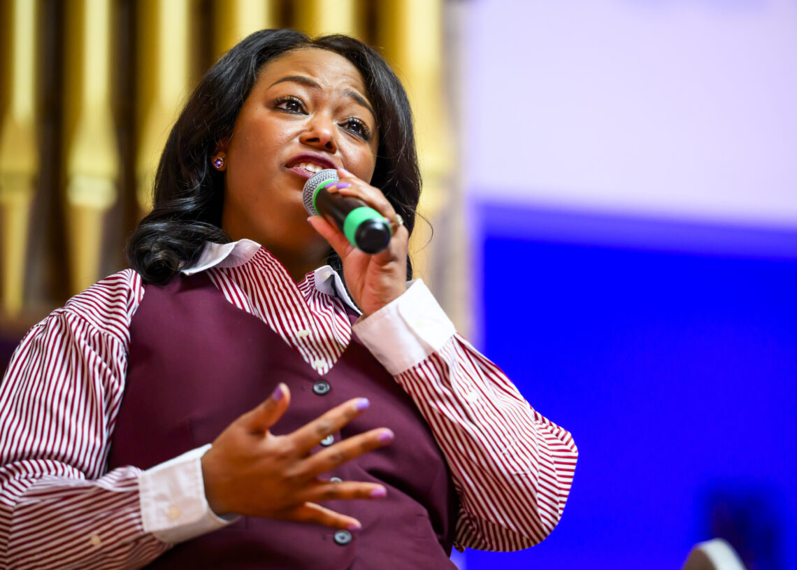 The nation’s political leaders are stuck in a time warp