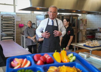 Can RFK Jr. reshape how doctors learn about food? Med schools are pledging changes.