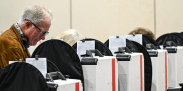 What Tuesday’s big primary night says about this year’s midterm elections