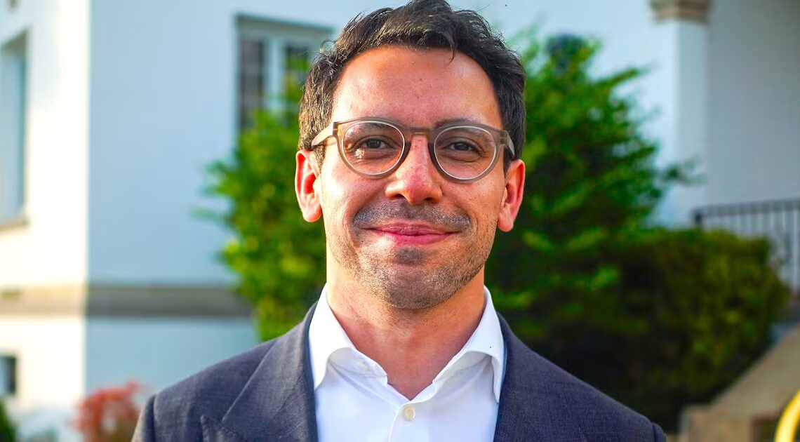 MAGA Newcomer’s Campaign Gets Banned From Waffle House