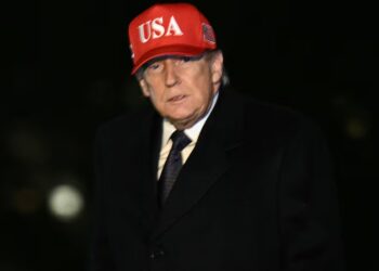 Trump Lambasted for Callous Comments on Fallen U.S. Heroes