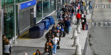 TSA lines are so out of control that travelers are hiring line-sitters