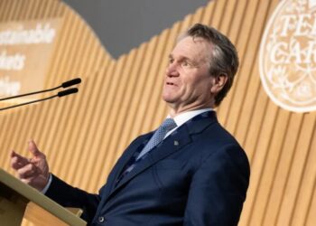 A U.K.-based sustainability initiative is drawing U.S. CEOs like BoA’s Brian Moynihan: ‘We’ve got to make this happen the right way’