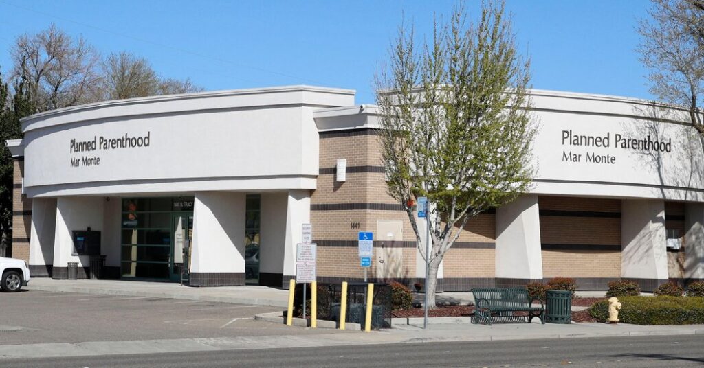 A Planned Parenthood Clinic, in a Pinch, Turns to Botox