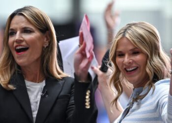 Jenna Bush Hager Cries, Praises Savannah Guthrie’s ‘Today’ Show Interview: ‘Braver Than I Can Even Imagine’