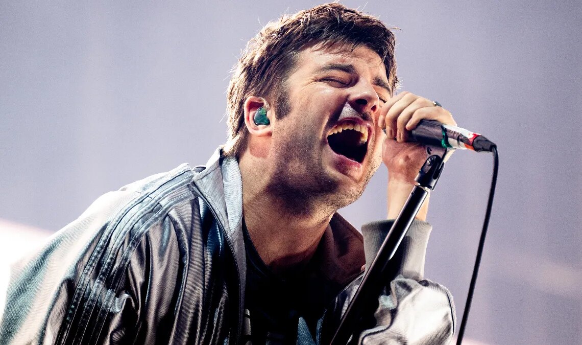 5 Stellar Solo Albums by Iconic Alt-Rock Frontmen of the Past 20 Years