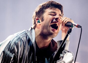 5 Stellar Solo Albums by Iconic Alt-Rock Frontmen of the Past 20 Years