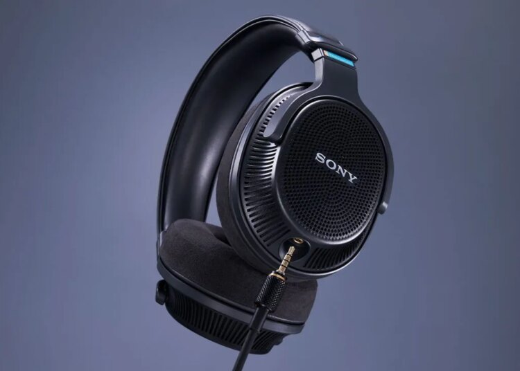 Open-Back or Closed-Back Headphones? Here’s the One You Actually Need.