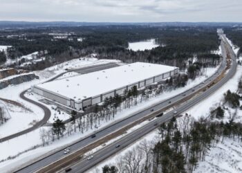 DHS feeds talking points to Republicans as opposition to ICE warehouses swells