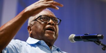 Rep. Clyburn, 85, to seek reelection amid Democrats’ generational debate