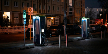 People Won’t Stop Peeing on This San Francisco Tesla Charging Station