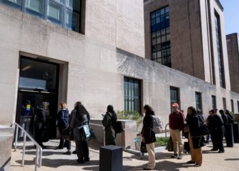 After slashing federal jobs, Trump administration ramps up hiring