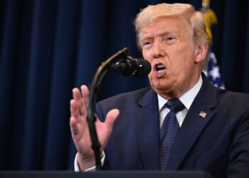 Iran war’s oil shock fuels GOP political anxiety