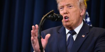 Iran war’s oil shock fuels GOP political anxiety