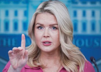 White House Called Out for Chaos as Thousands of Americans Forced to Flee