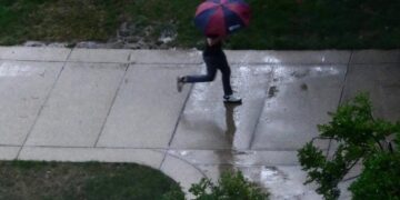 Some D.C.-area schools to dismiss early or teach remotely due to Monday storms