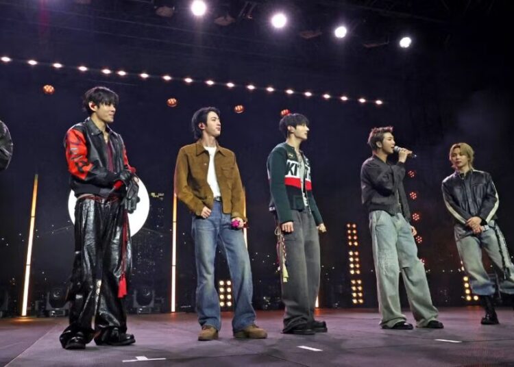 ‘Tonight Show’ Warm-Up Act Apologizes to BTS for North Korea Crack at Taping | Report