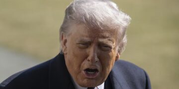 Trump Goes on Wild Posting Spree to Try to Shift War Blame