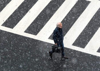 Wintry mix prompts some D.C.-area school delays Tuesday morning