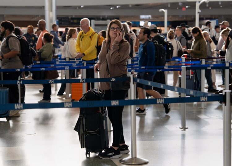 ICE agents may remain at airports even after TSA agents get paid