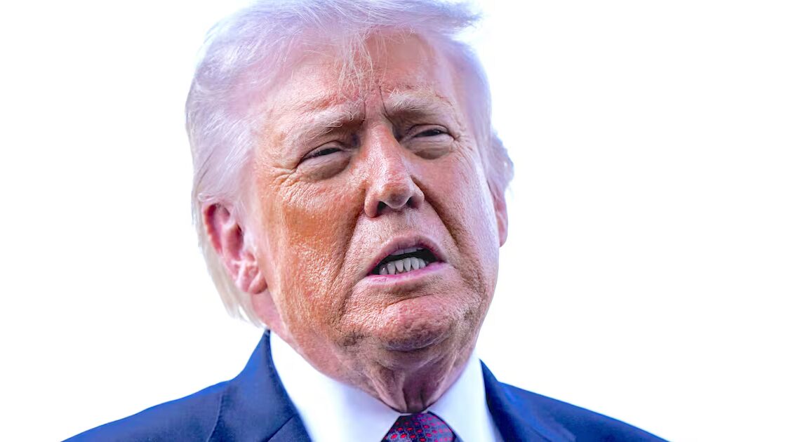 Panicked Republicans Fear Trump’s ‘F***ing Nightmare’ War Will Doom GOP in Midterms