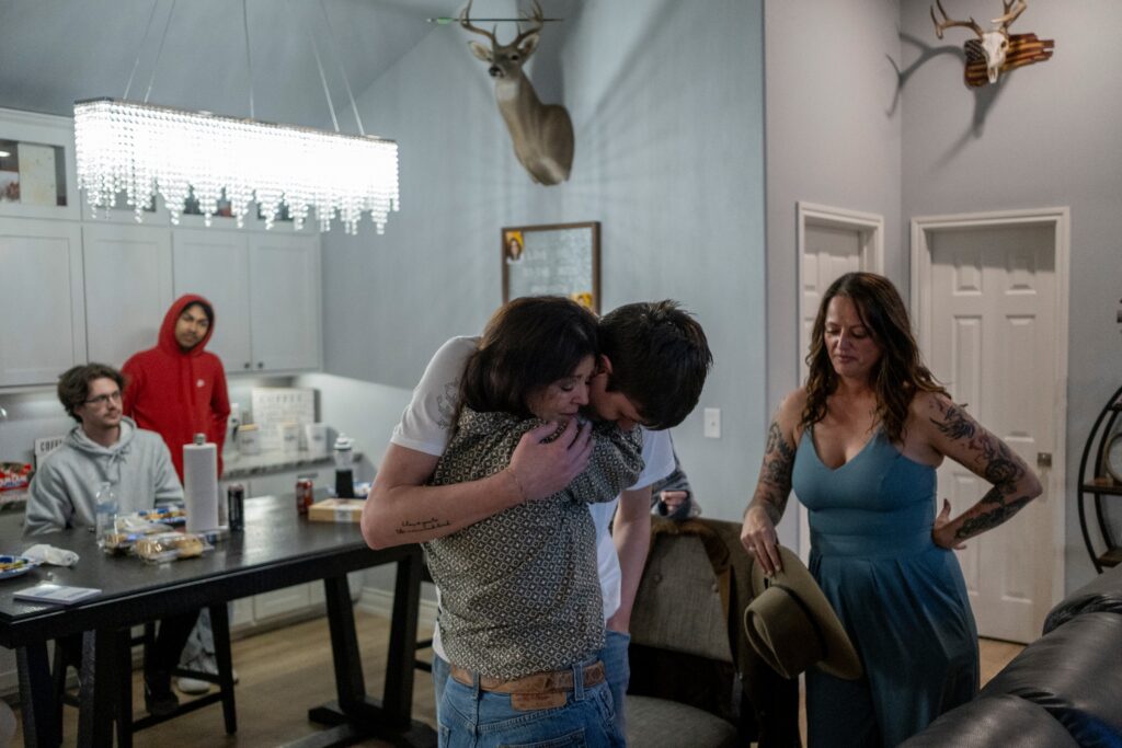 An Iraq veteran voted for peace. Her teen starts basic training at wartime.