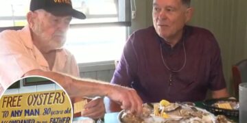 Aw, shucks! 99-year-old dad helps son, 80, finally crack free oysters promotion at Alabama restaurant after 50-year wait