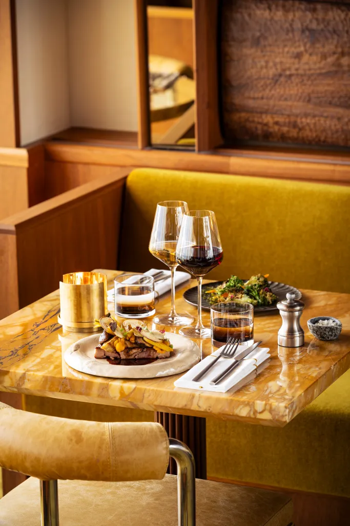 La Fondation dining options