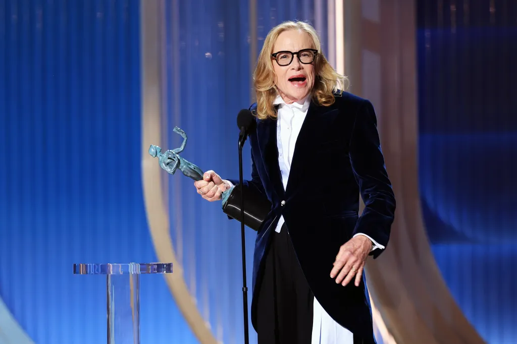 Amy Madigan accepts the Outstanding Performance by a Female Actor in a Supporting Role Award for 