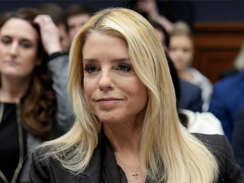 Expert reveals how Pam Bondi’s ‘inarguable lie’ could spectacularly backfire
