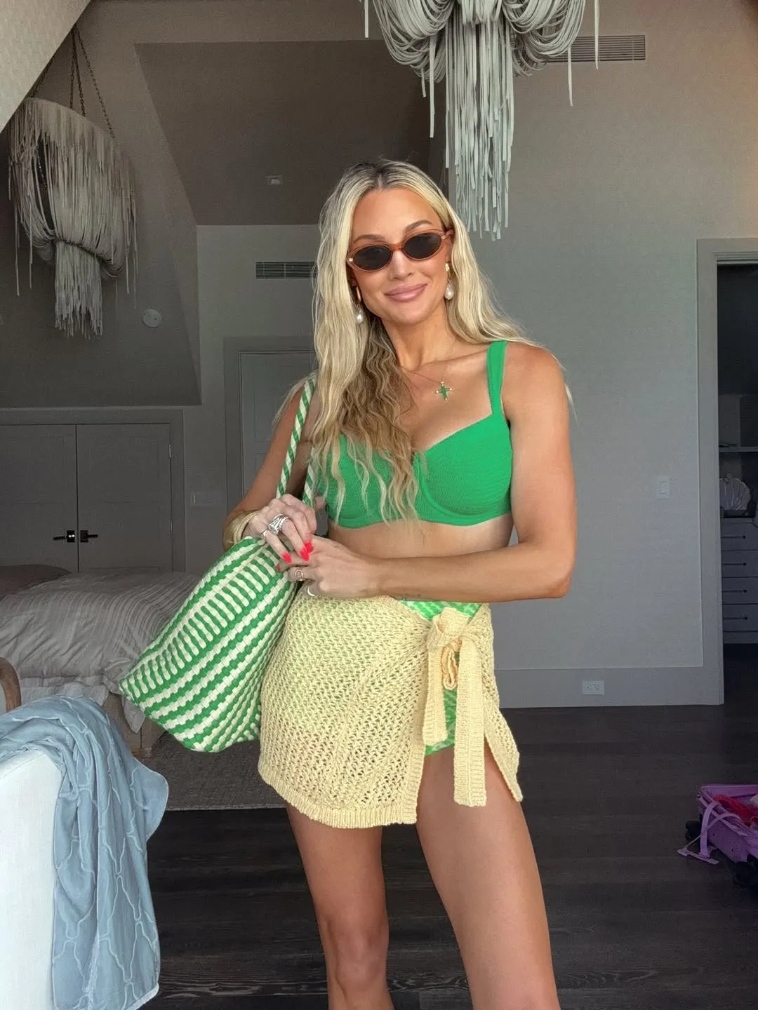 The 37-year-old mom of two posted a series of pictures from her beach vacation with her family