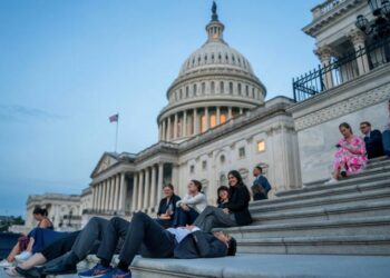 Congress has stopped presidents from waging wars — so it can stop Trump now