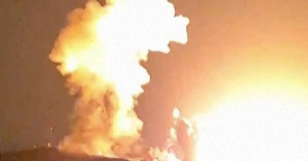 Footage Shows U.S. Bombing in Iranian City of Isfahan