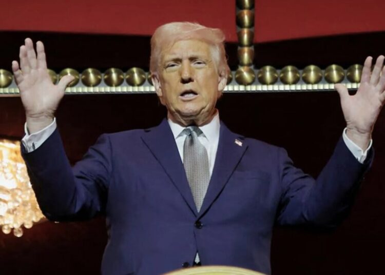 Bill Maher taunts ‘big man’ Trump for failing to ‘block’ honorary award