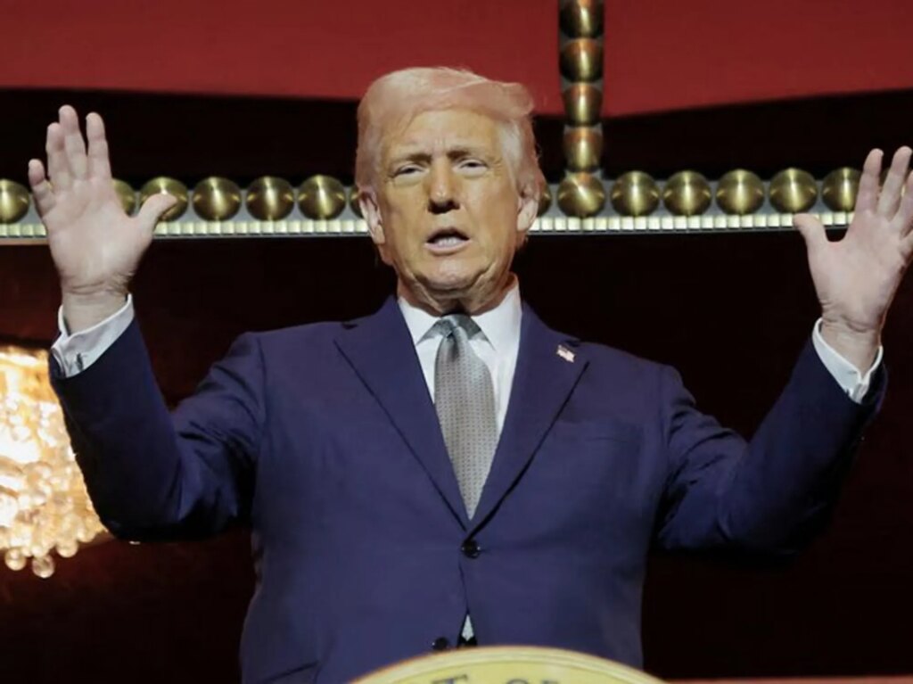 Bill Maher taunts ‘big man’ Trump for failing to ‘block’ honorary award