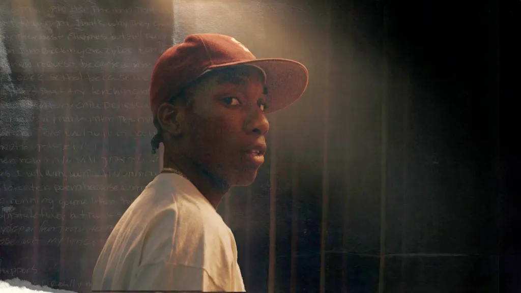 Picture of a man in a baseball hat