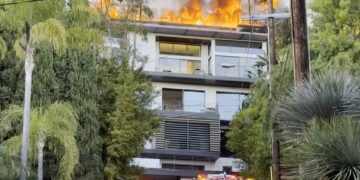 Inferno erupts at Hollywood Hills mansion as flames rip through roof