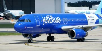 US FAA issues ground stop for all JetBlue planes