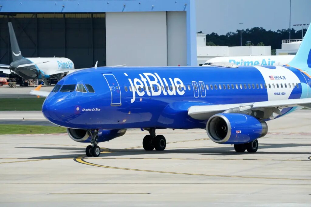 US FAA issues ground stop for all JetBlue planes