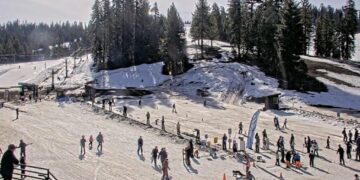 Another ski resort closes early as heat wave causes chaos for California’s winter sports