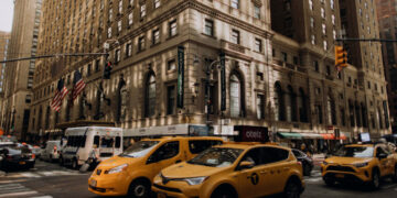 After Wooing Trump With Deals, Pakistan Gets a Seat at the Table