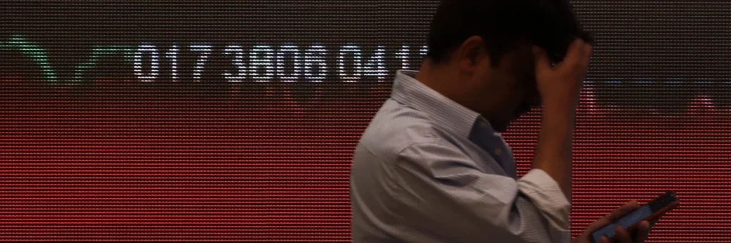 Stocks free-fall as Trump’s war sends terrified investors into panic mode: report