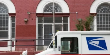 ​Desperate USPS forced to impose first-ever fuel surcharge as Trump’s war reverberates