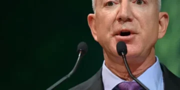 ‘What jobs?’ Trump’s buddy sparks firestorm as new plot for robot takeover revealed