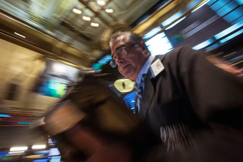 ‘Staggering ineptitude’: Trump official lights up internet as blunder sparks market frenzy