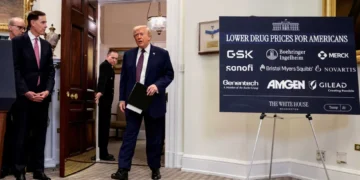 Trump’s latest threat ‘extremely hard to justify’ under international law: expert