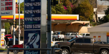 U.S. Gas Prices, Up 11% in a Week, Pile Pressure on Trump
