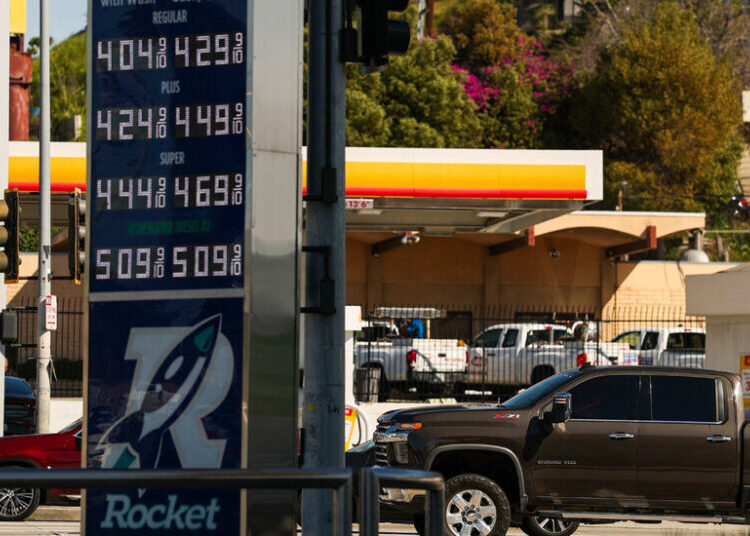 U.S. Gas Prices, Up 11% in a Week, Pile Pressure on Trump